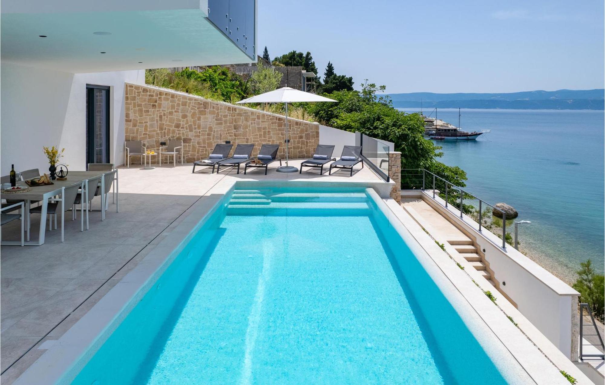 Beautiful Home In Omis With Kitchen Eksteriør bilde