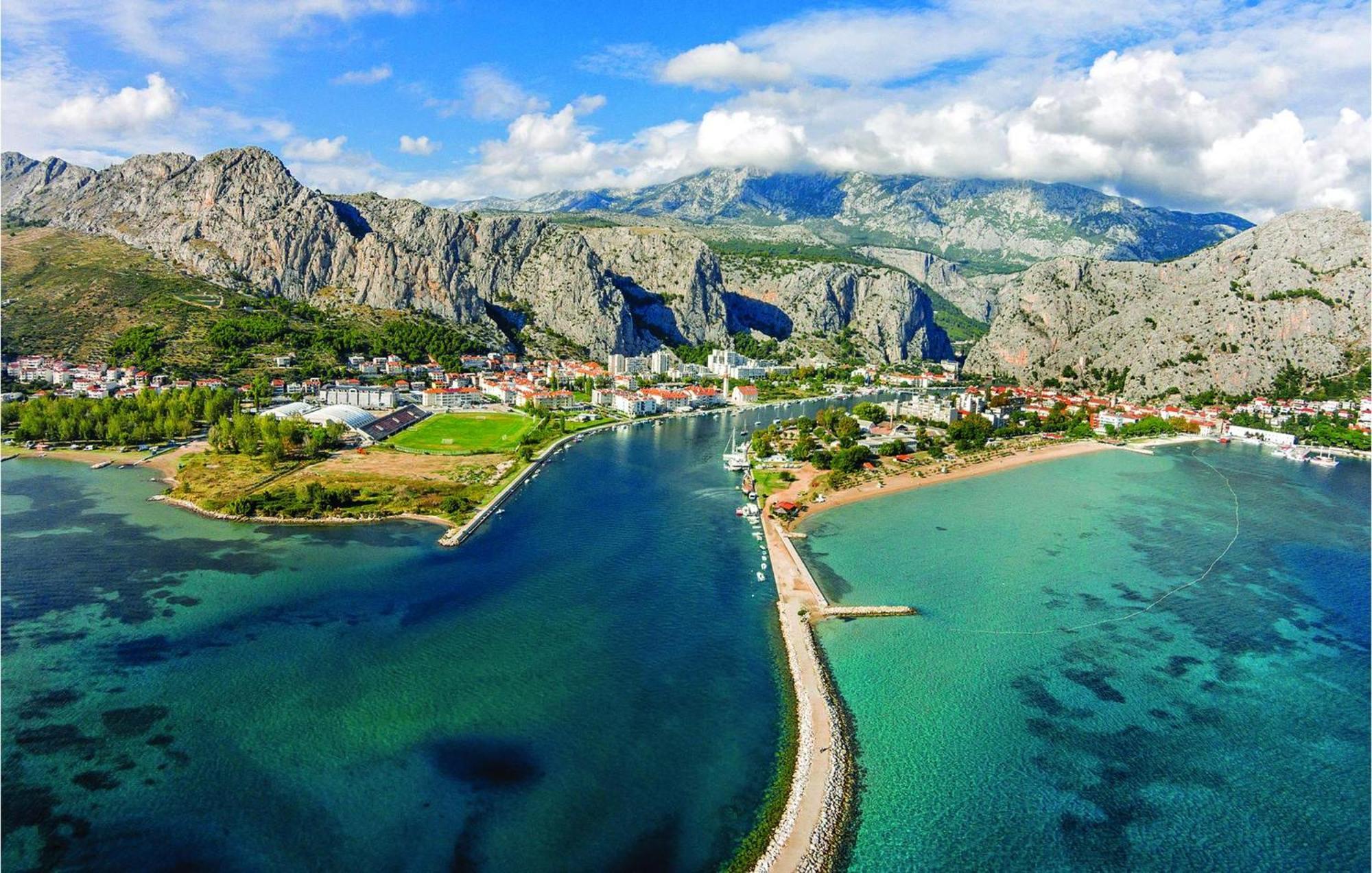 Beautiful Home In Omis With Kitchen Eksteriør bilde